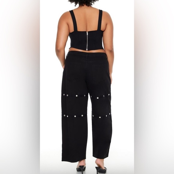 NWT - F21 Plus Size Studded High-rise Pants - Size 1X - Picture 4 of 5